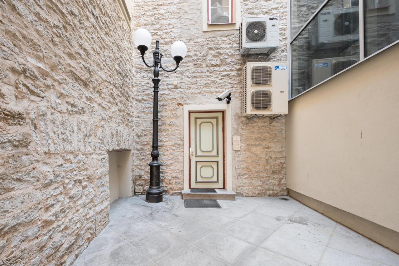 Dictumfactum Residence 2Bedroom Tallinn Bagian luar foto